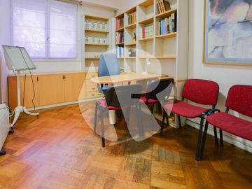 Depto en Venta Planta Baja en Recoleta!