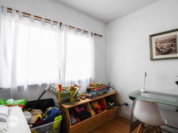 Casa 3 Dormitorios 220 M2-Juan D. Perón 379-Funes | Venta