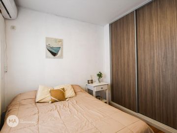 Casa 3 Dormitorios 220 M2-Juan D. Perón 379-Funes | Venta