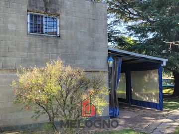 Quinta en Venta con Local Comercial