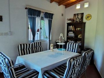 Quinta en Venta con Local Comercial