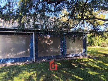 Quinta en Venta con Local Comercial