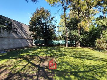 Quinta en Venta con Local Comercial