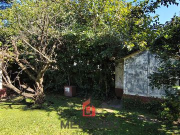Quinta en Venta con Local Comercial