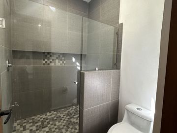 EN VENTA TOWN HOUSE EN PRIVADA 