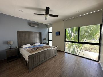 EN VENTA TOWN HOUSE EN PRIVADA 
