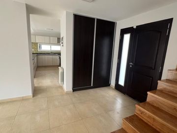 Venta Casa 3 Dorm, Tomillo del campo , Terrazas del Neuquen
