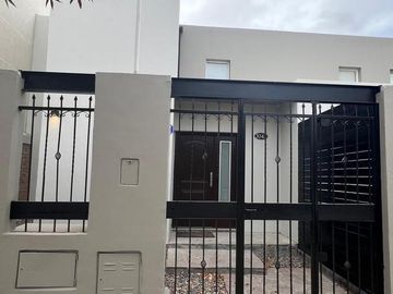 Venta Casa 3 Dorm, Tomillo del campo , Terrazas del Neuquen