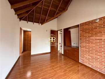 SE VENDE CASA EN CHIA