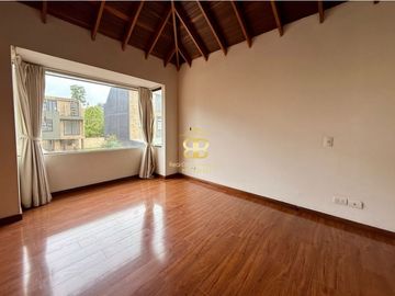 SE VENDE CASA EN CHIA