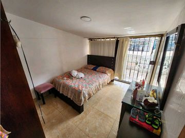 VENTA CASA EXTERNA VEHICULAR 2PISOS-BRISAS DEL GUABITO-CALI NORTE(JHM)