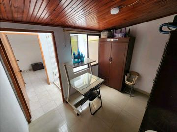 VENTA CASA EXTERNA VEHICULAR 2PISOS-BRISAS DEL GUABITO-CALI NORTE(JHM)