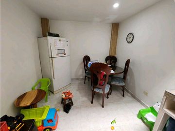 VENTA CASA EXTERNA VEHICULAR 2PISOS-BRISAS DEL GUABITO-CALI NORTE(JHM)