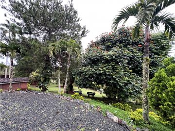 CASA CAMPESTRE EN VENTA, EL CARMEN, DAGUA, VALLE DEL CAUCA