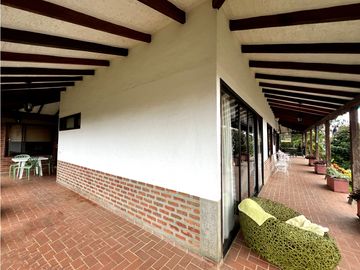 CASA CAMPESTRE EN VENTA, EL CARMEN, DAGUA, VALLE DEL CAUCA