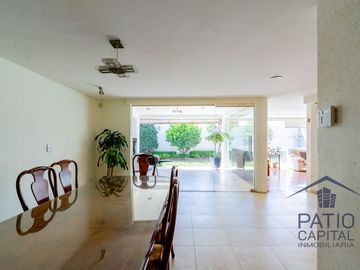 Venta de Casa en Bosque Esmeralda, Atizapán