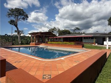 VENDO FINCA EN QUIMBAYA