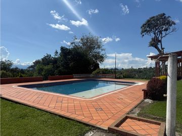 VENDO FINCA EN QUIMBAYA