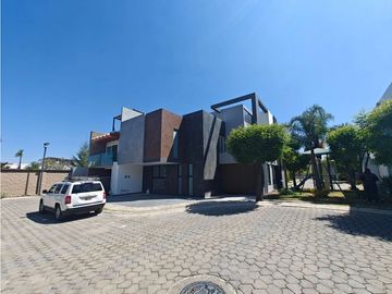 Casa en Venta en lomas de Angelopolis Parque Guanajuato Puebla