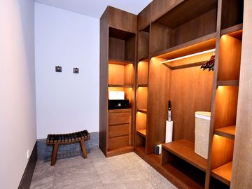 RESIDENCIA PRIVADA FRENTE AL MAR CARIBE – ELEGANCIA TOTAL EN CADA DETALLE