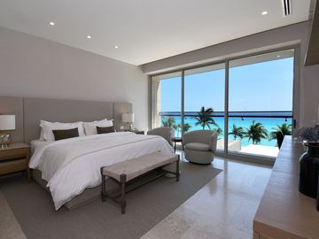 DEPARTAMENTO DE LUJO CON VISTAS PRIVILEGIADAS FRENTE AL MAR