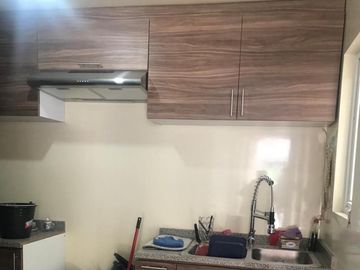 CASA EN VENTA CON LOCAL HEROES DE CHALCO III