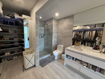 Departamento en torre atria en Venta