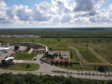 Rancho integral en venta con planta de alimentos y equipamiento de primera