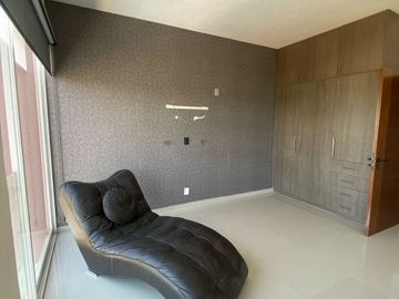 DEPARTAMENTO EN VENTA LAGOS II ZIBATA QUERETARO