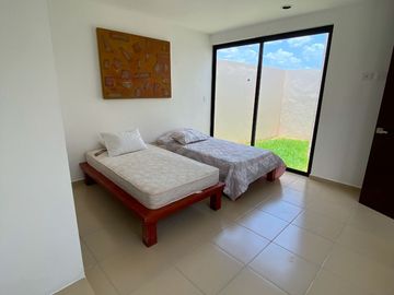 CASA DE 1 PISO EN VENTA EN MÉRIDA EN PRIVADA CUMBRES NOVO NORTE
