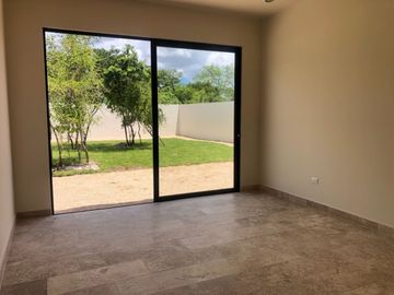 Casa Equipada de 1 piso en venta en Merida en privada Dzidzil Ha