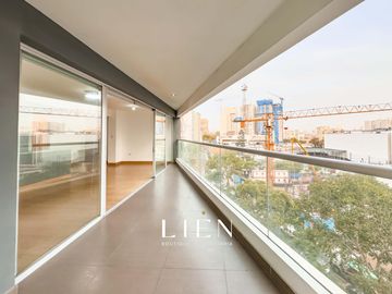 Flat Moderno con Amplio Balcón y Vista Panorámica | A pasos de Residencial San Felipe