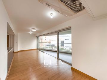 Flat Moderno con Amplio Balcón y Vista Panorámica | A pasos de Residencial San Felipe