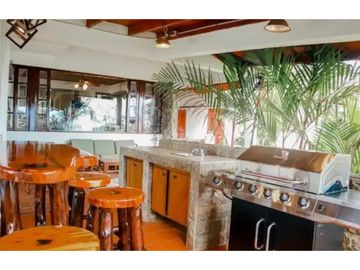 VENTA DE CASA EN CERRO AZUL - ALTOS DE CERRO AZUL