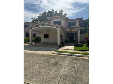 VENDO CASA EN LA CHORRERA COSTA VERDE SUNSET HILLS 3R