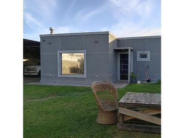 CASA Y LOCAL EN VENTA BARRIO VILLA RESSIA