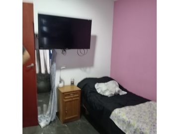 CASA Y LOCAL EN VENTA BARRIO VILLA RESSIA