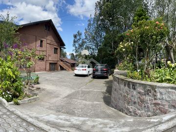 CASA DE VENTA SECTOR ELOY ALFARO (CARCELÉN)