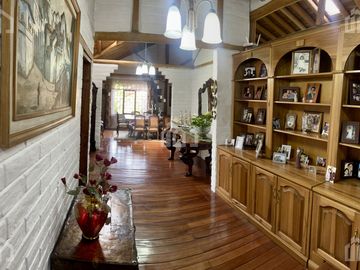 CASA DE VENTA SECTOR ELOY ALFARO (CARCELÉN)