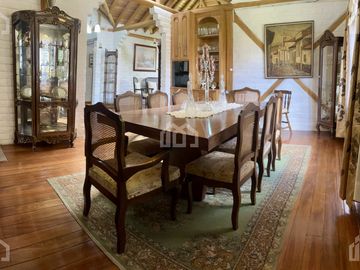CASA DE VENTA SECTOR ELOY ALFARO (CARCELÉN)