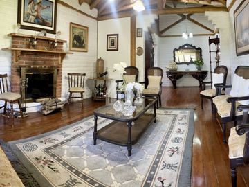 CASA DE VENTA SECTOR ELOY ALFARO (CARCELÉN)