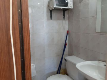 Se Vende 2 Oficinas/Consulta Medica, Cdte Whiteside con La Marina, San Miguel