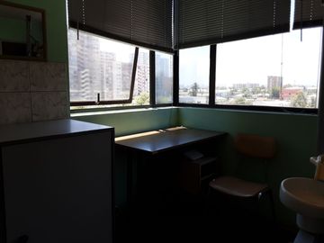 Se Vende 2 Oficinas/Consulta Medica, Cdte Whiteside con La Marina, San Miguel