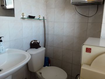 Se Vende 2 Oficinas/Consulta Medica, Cdte Whiteside con La Marina, San Miguel
