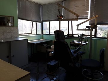 Se Vende 2 Oficinas/Consulta Medica, Cdte Whiteside con La Marina, San Miguel