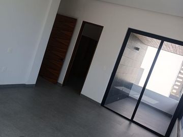 Venta Residencia de Lujo en Lagos del Sol, Cancún