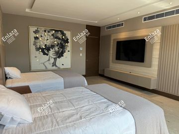 Departamento Penthouse en Venta en Santa Engracia, San Pedro