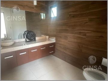 RESIDENCIA EN VENTA EN BENITO JUAREZ NORTE