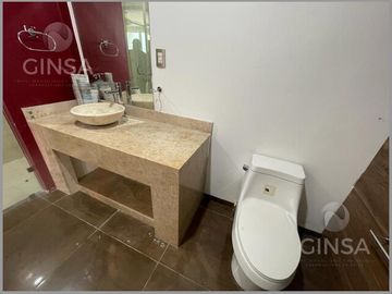 RESIDENCIA EN VENTA EN BENITO JUAREZ NORTE