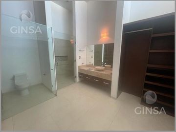 RESIDENCIA EN VENTA EN BENITO JUAREZ NORTE